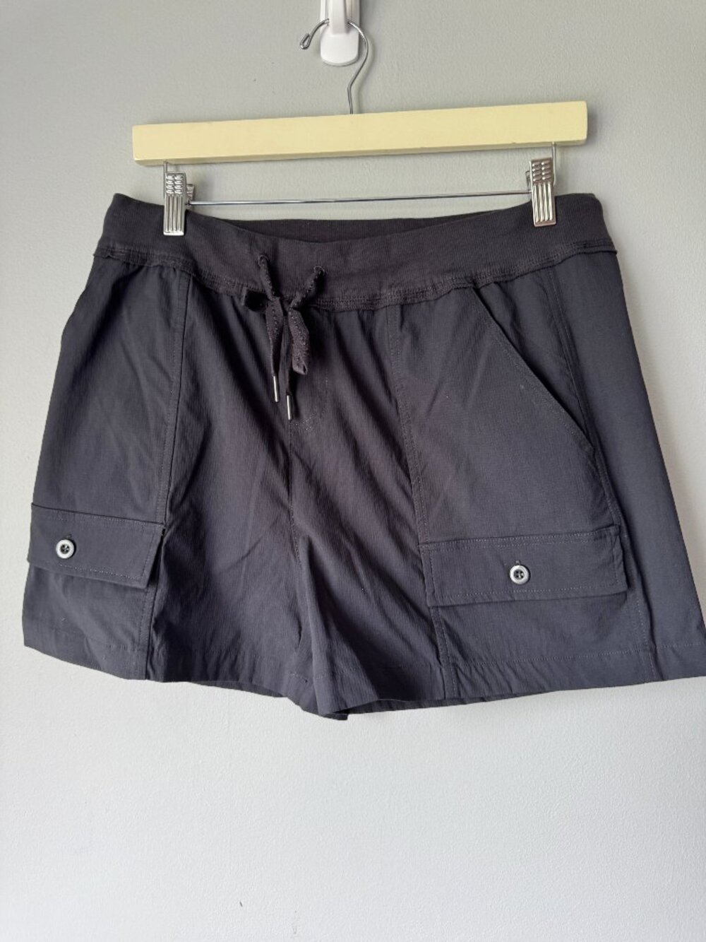 Te Verde Shorts Size Medium Black